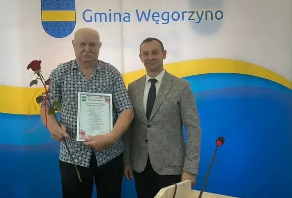 Sesja Rady Miejskiej w Węgorzynie: pożegnania, powitania i awanse nauczycieli